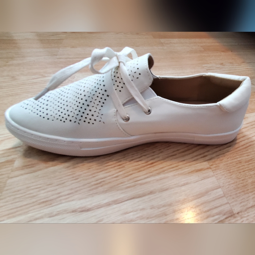 NWT white shoes